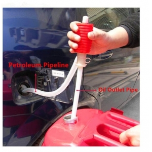 Dụng cụ hút xăng dầu vào bình xăng ô tô bóp tay